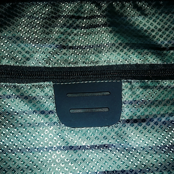 PUMA carrysack - Picture 3 of 6